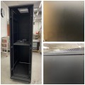 OUTLET Szafa stojąca RACK 19" 42U 600x1000mm drzwi szklane czarna NEKU FLR + wyposażenie